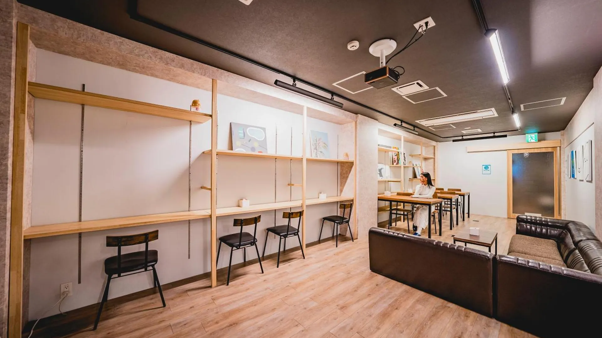 Hotel Atarayo Osaka Hostel